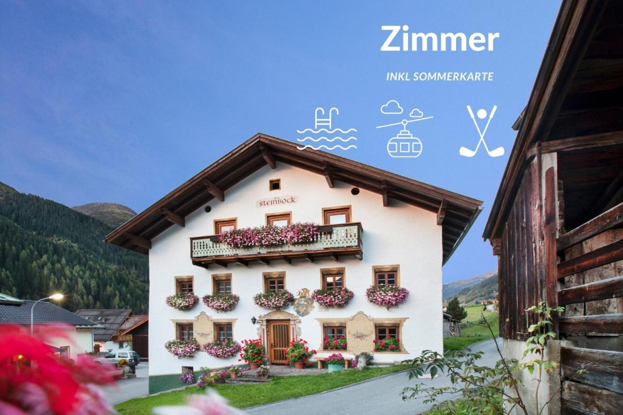 Pension Der Steinbock - Das 300 Jahre Alte Bauernhaus - Tirol ซังคท์อันทอนอัมอาร์ลแบร์ก ภายนอก รูปภาพ