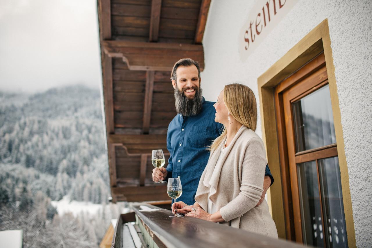 Pension Der Steinbock - Das 300 Jahre Alte Bauernhaus - Tirol ซังคท์อันทอนอัมอาร์ลแบร์ก ภายนอก รูปภาพ